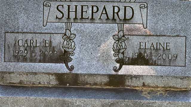 Monument Photo