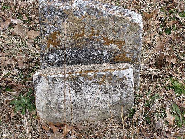 Monument Photo